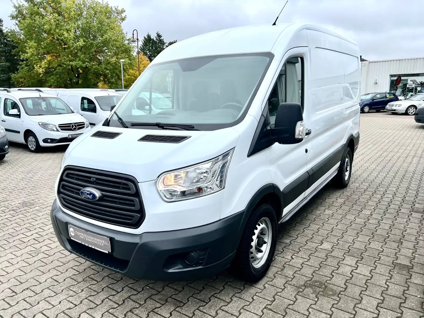 Ford Transit Kasten FT 350 L2/H2 / AHK Blanc - 2