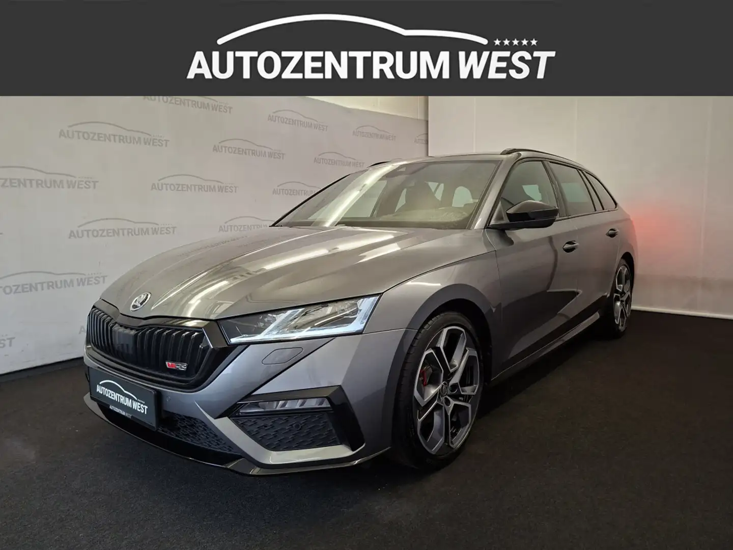 Skoda Octavia 2.0 TDI DPF RS... Matrix LED/AHKNAVI Silber - 1