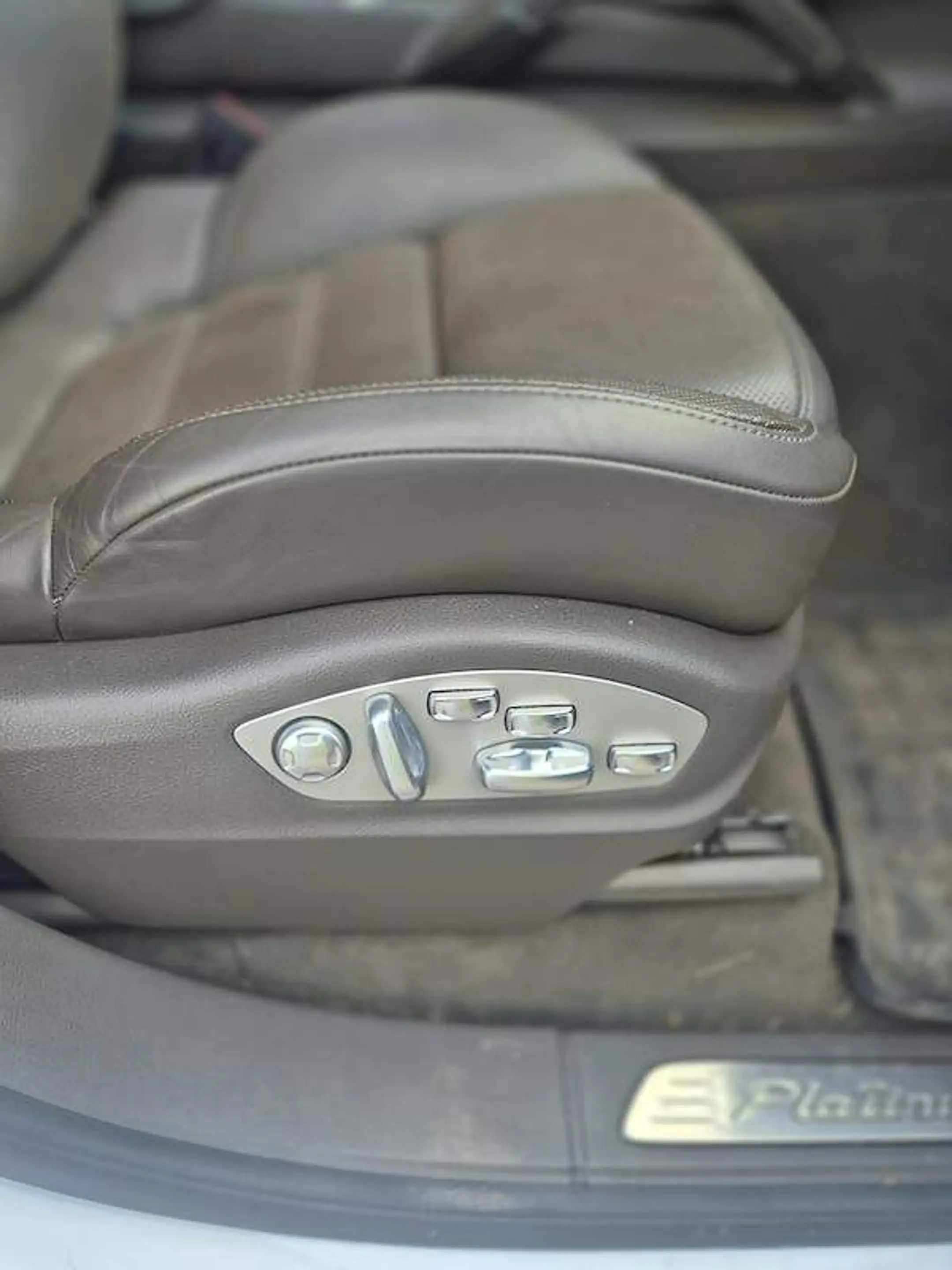 Porsche Cayenne Cayenne Diesel S Diesel Platinum Edition — photo 8