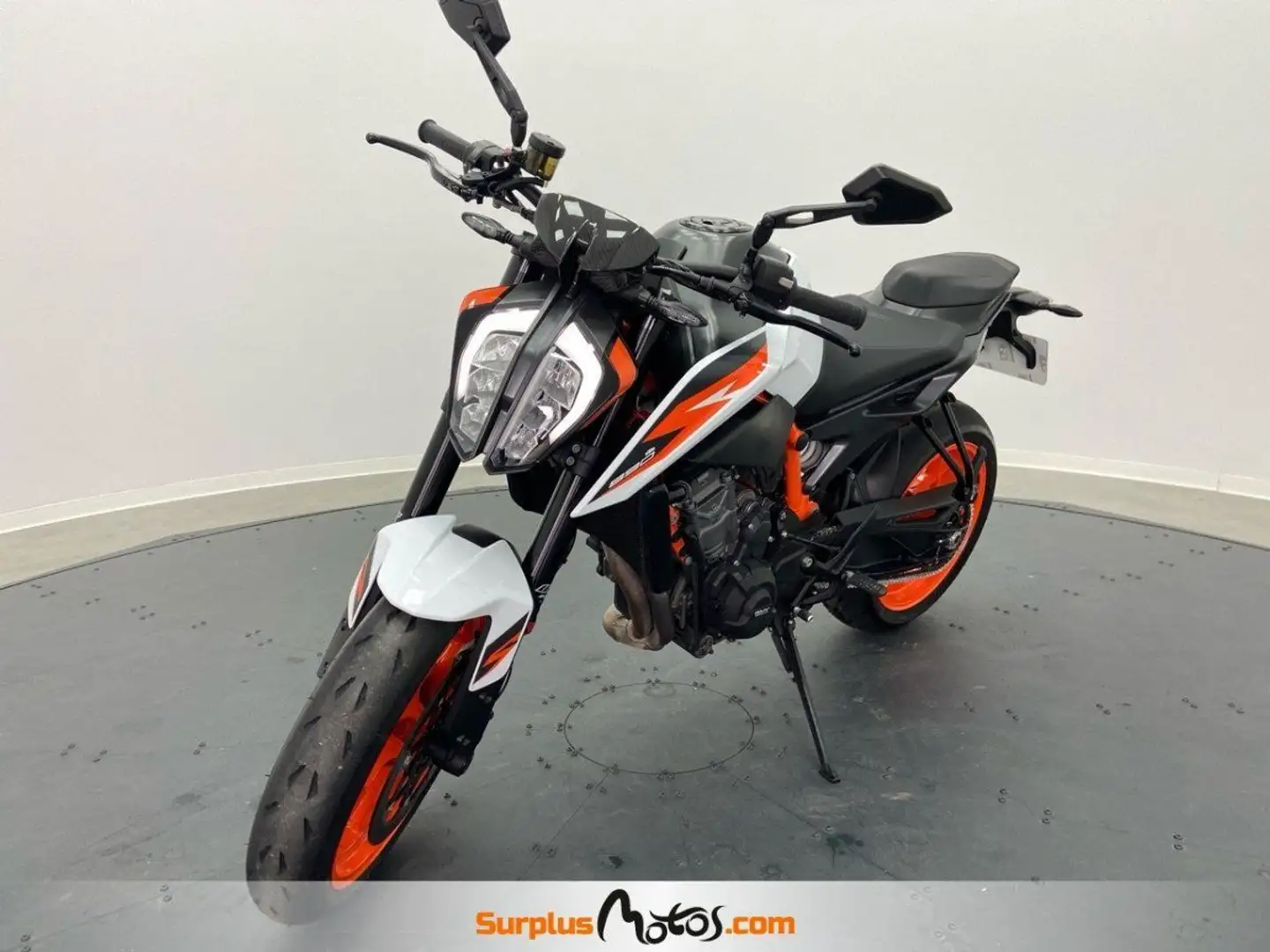 KTM 890 Duke R Gold - 1