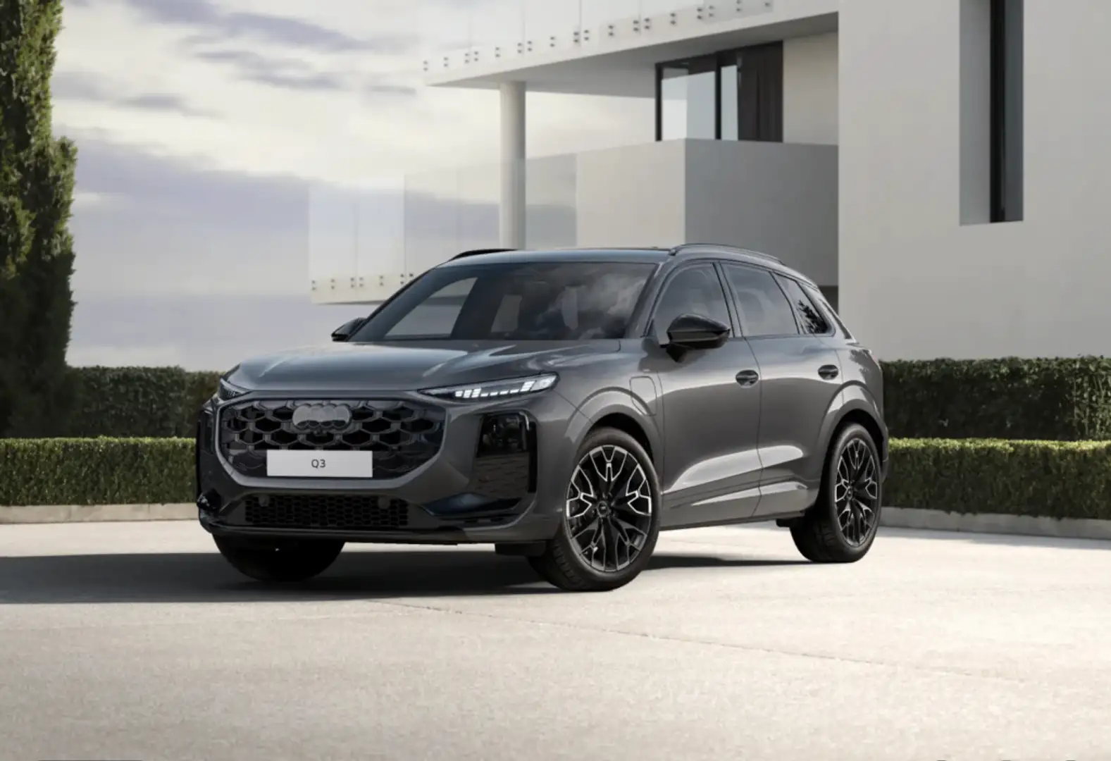 Audi Q3 e-hybrid Black Line S tronic 200kW Gris - 1