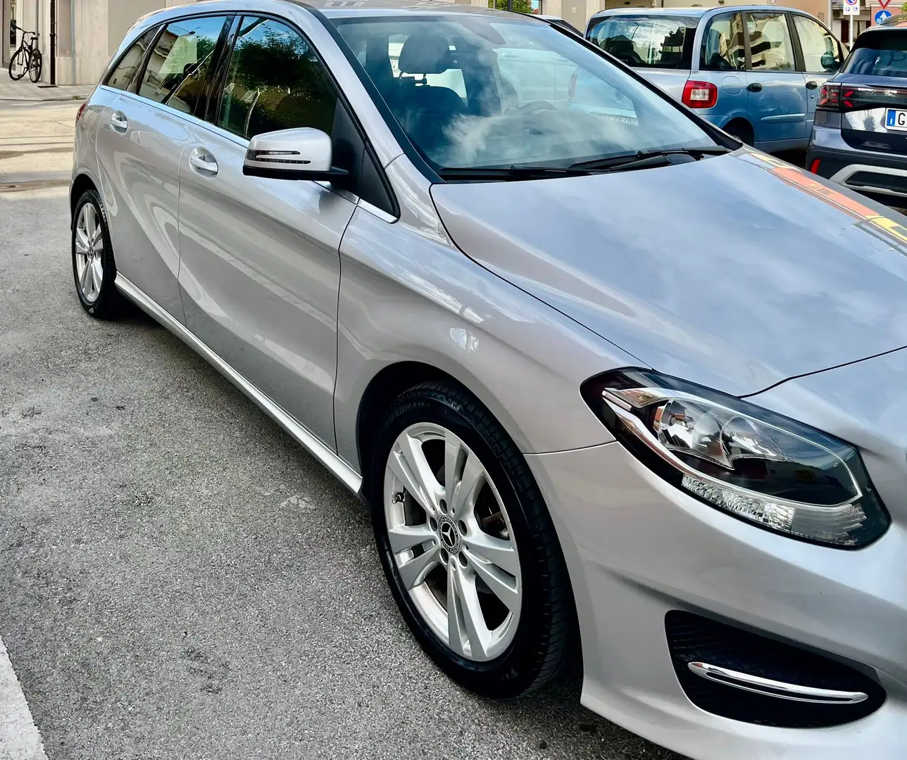 Mercedes-Benz B 160 Classe B - T246 d (cdi) Business Argent - 2