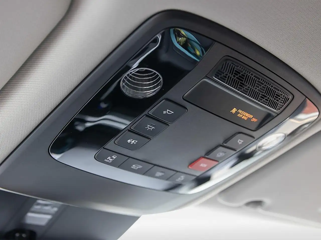 Kia Carnival снимка Kia Carnival