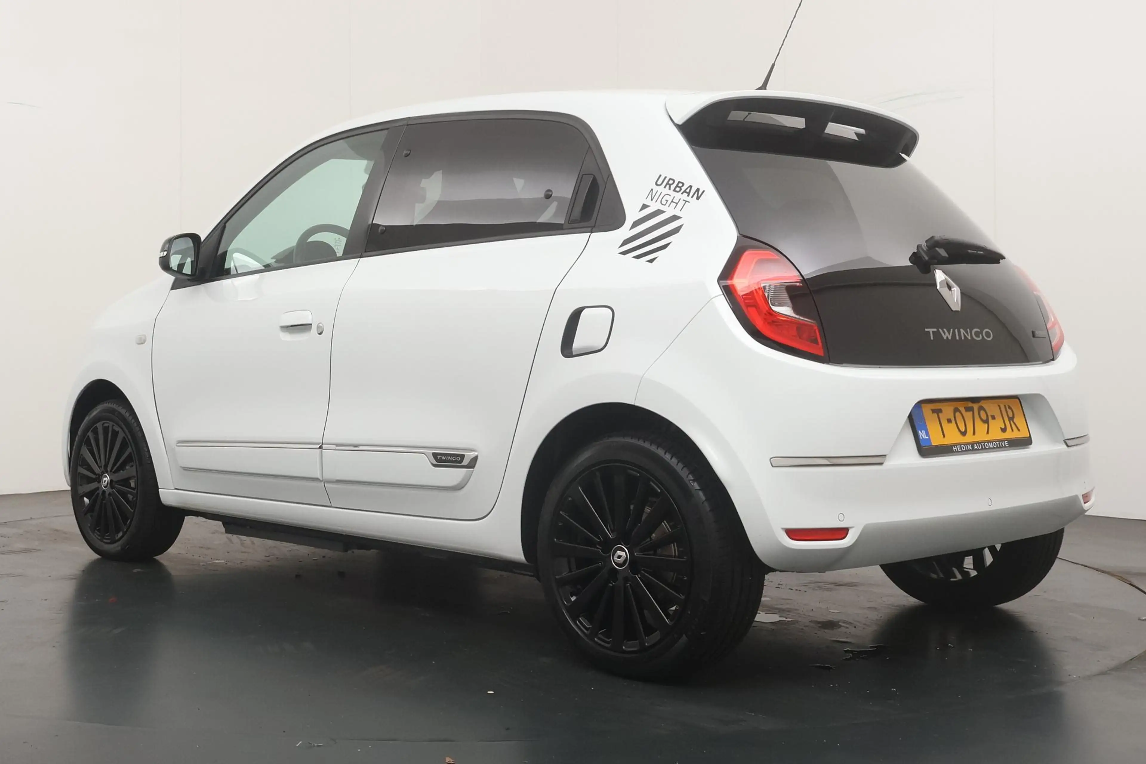 Renault Twingo Z.E. R80 E-Tech Série Limitée Urban Night 22 kWh | — photo 11