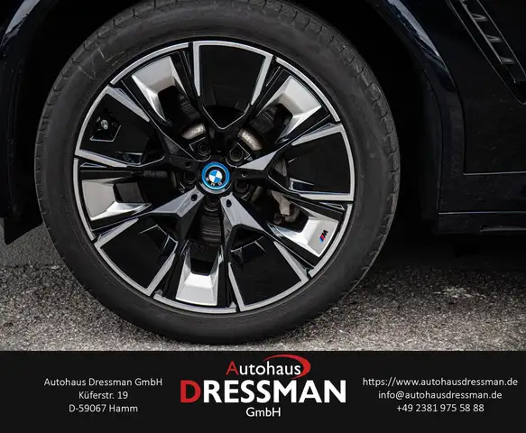 BMW Ix3 view 8