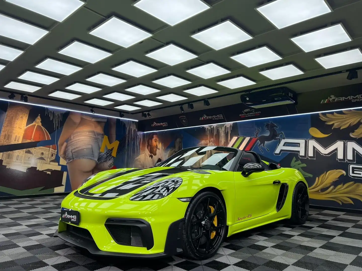 Porsche 718 Spyder 718 4.0 Spyder RS pdk (718) Žlutá - 1
