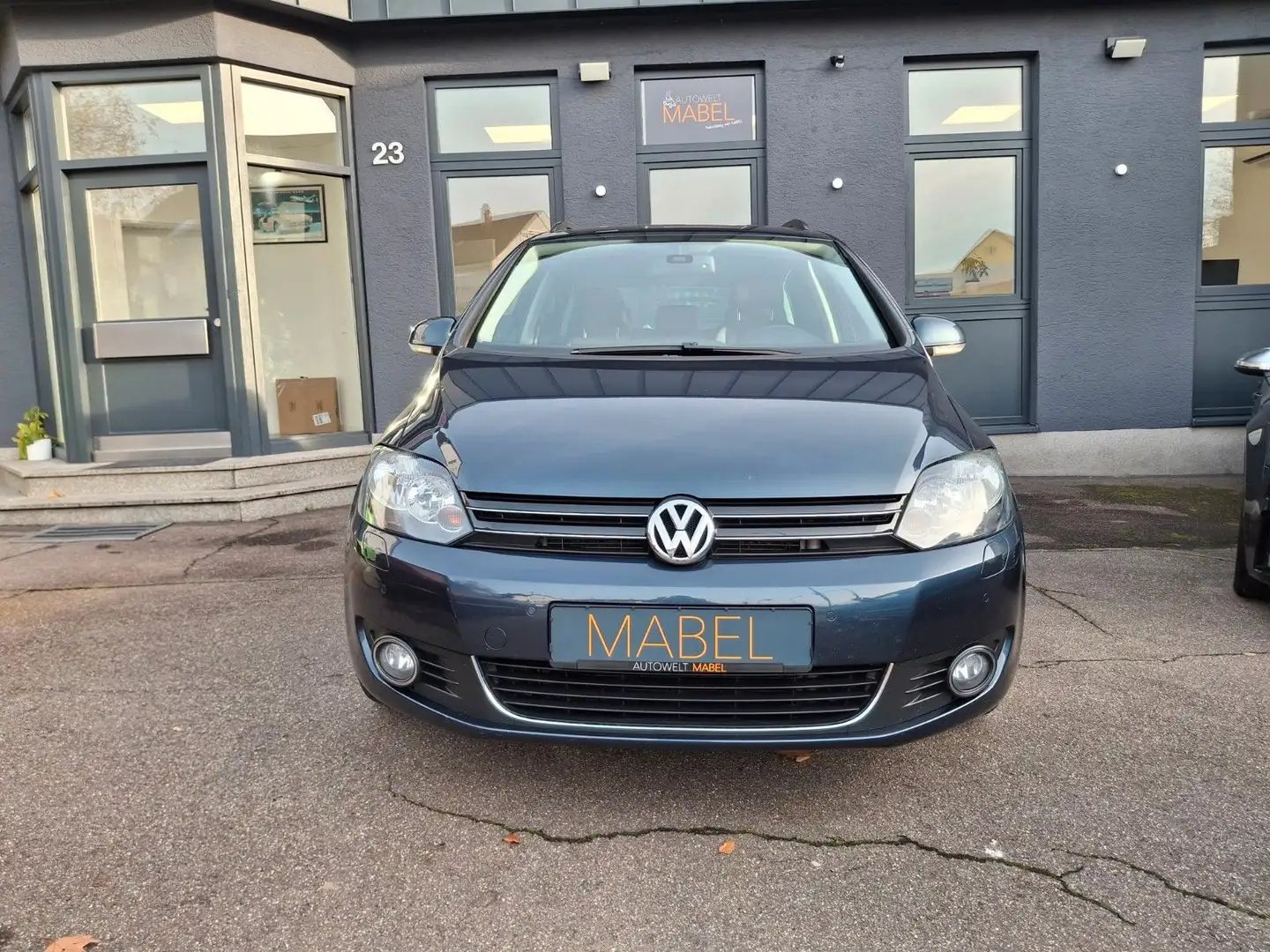 Volkswagen Golf Plus VI 1.6 TDI Life +PDC+SHZ+AHK+2.HD Blau - 2