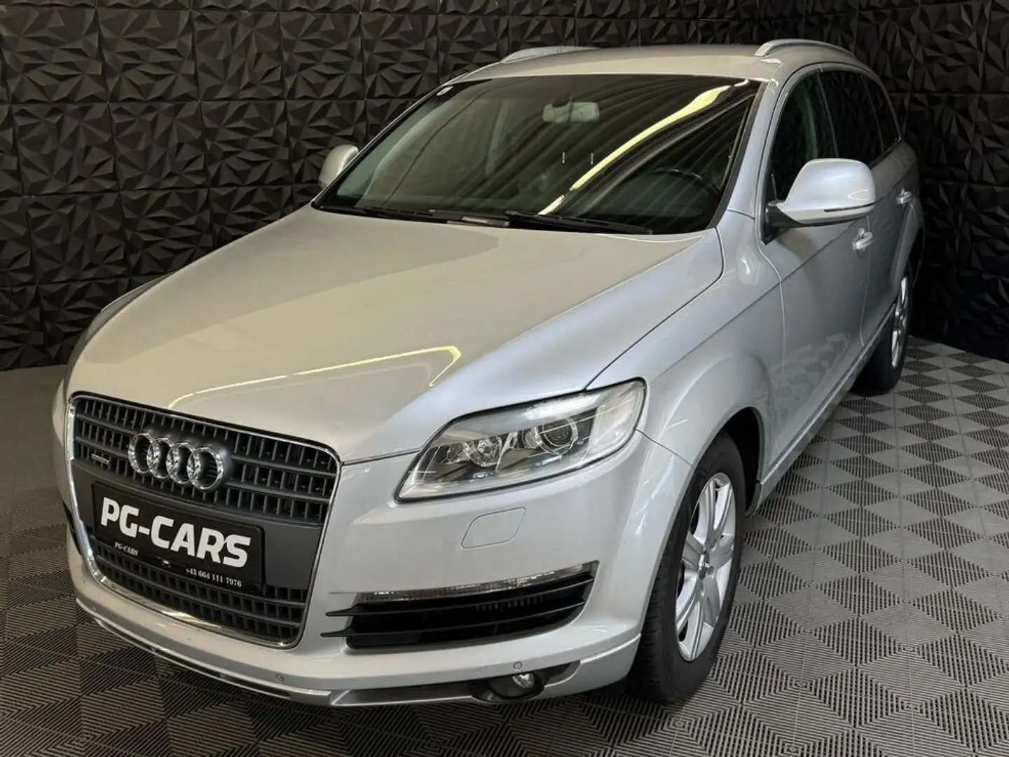 Audi Q7 3.0 TDI V6 quattro Pickerl neu Серебристый - 1