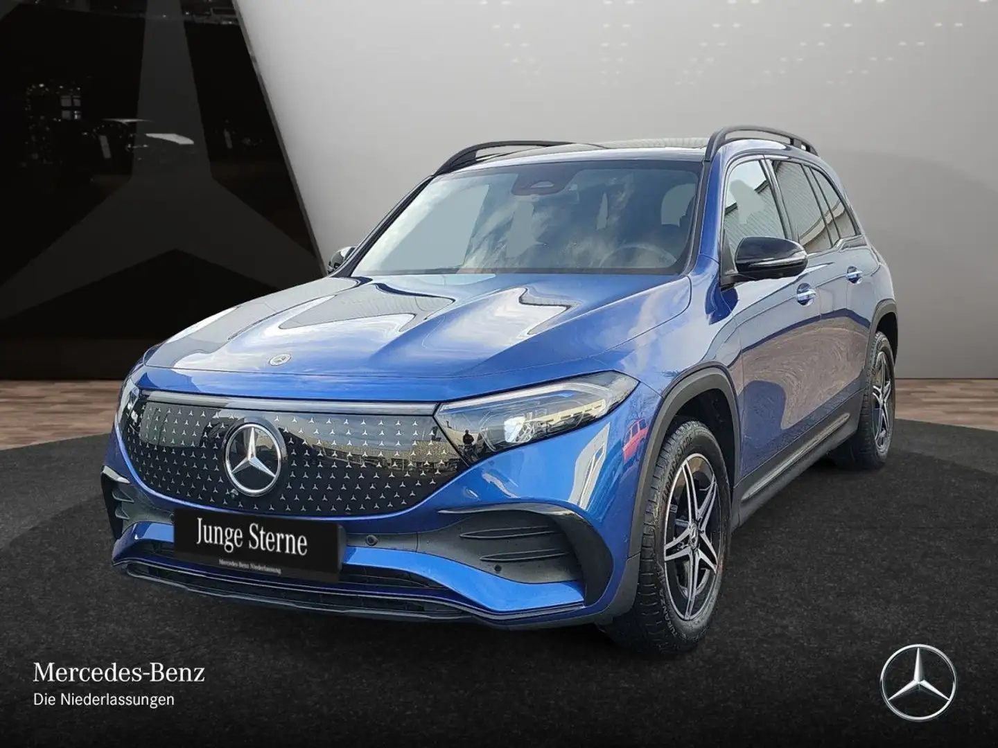 Mercedes-Benz EQB 250 AMG+NIGHT+PLUS-PAKET+AHK+PANO+360+MEMORY Blau - 2