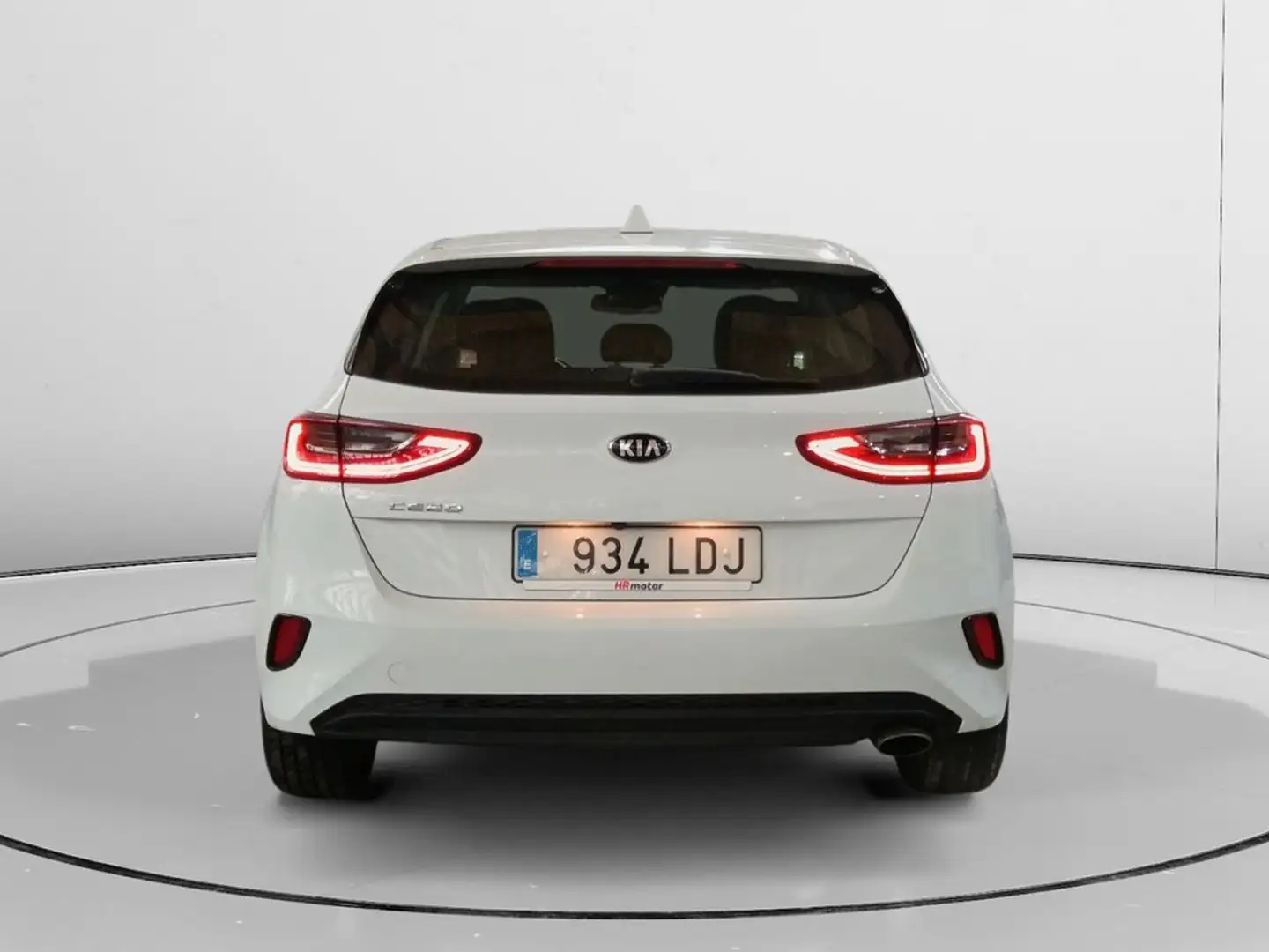 Kia Pride Drive Blanco - 2