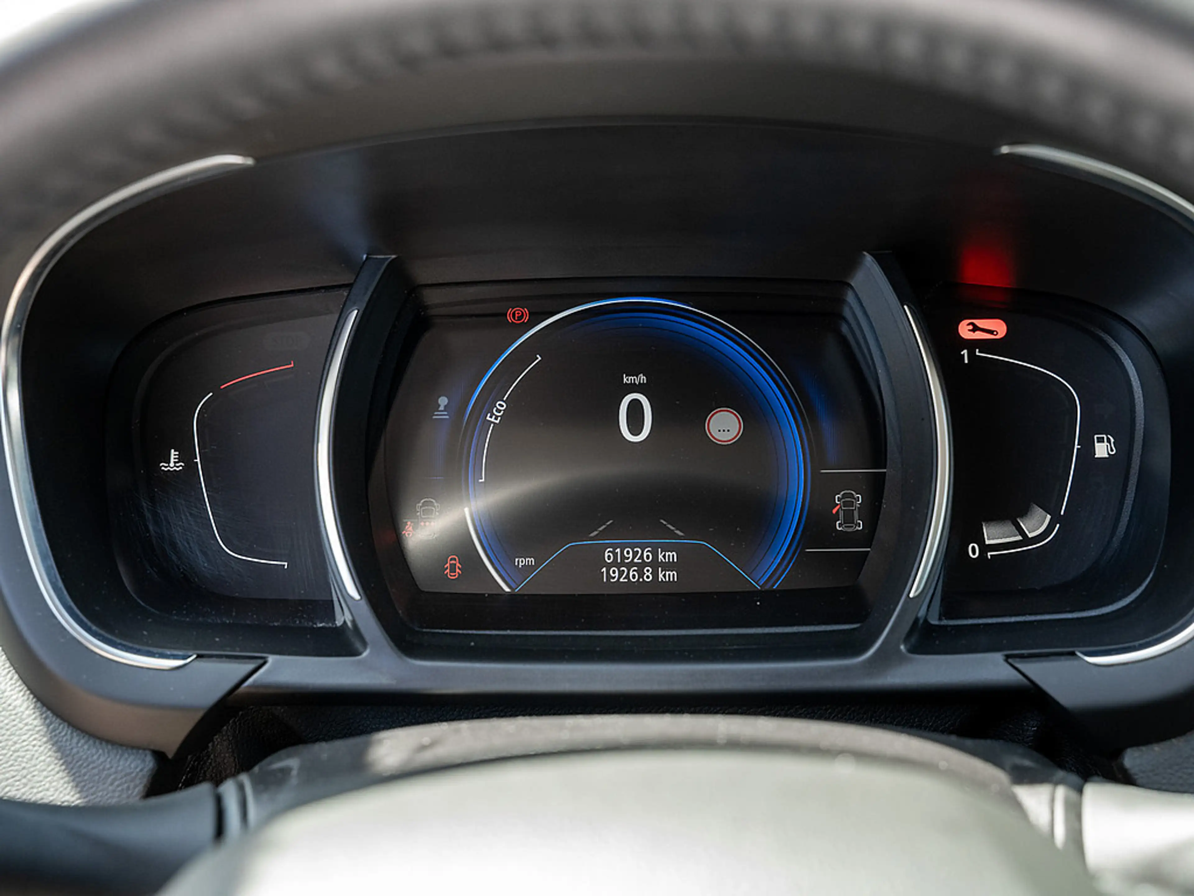 Renault Scenic Grand Limited KAM SHZ PDC KEYLESS NAVI — photo 12