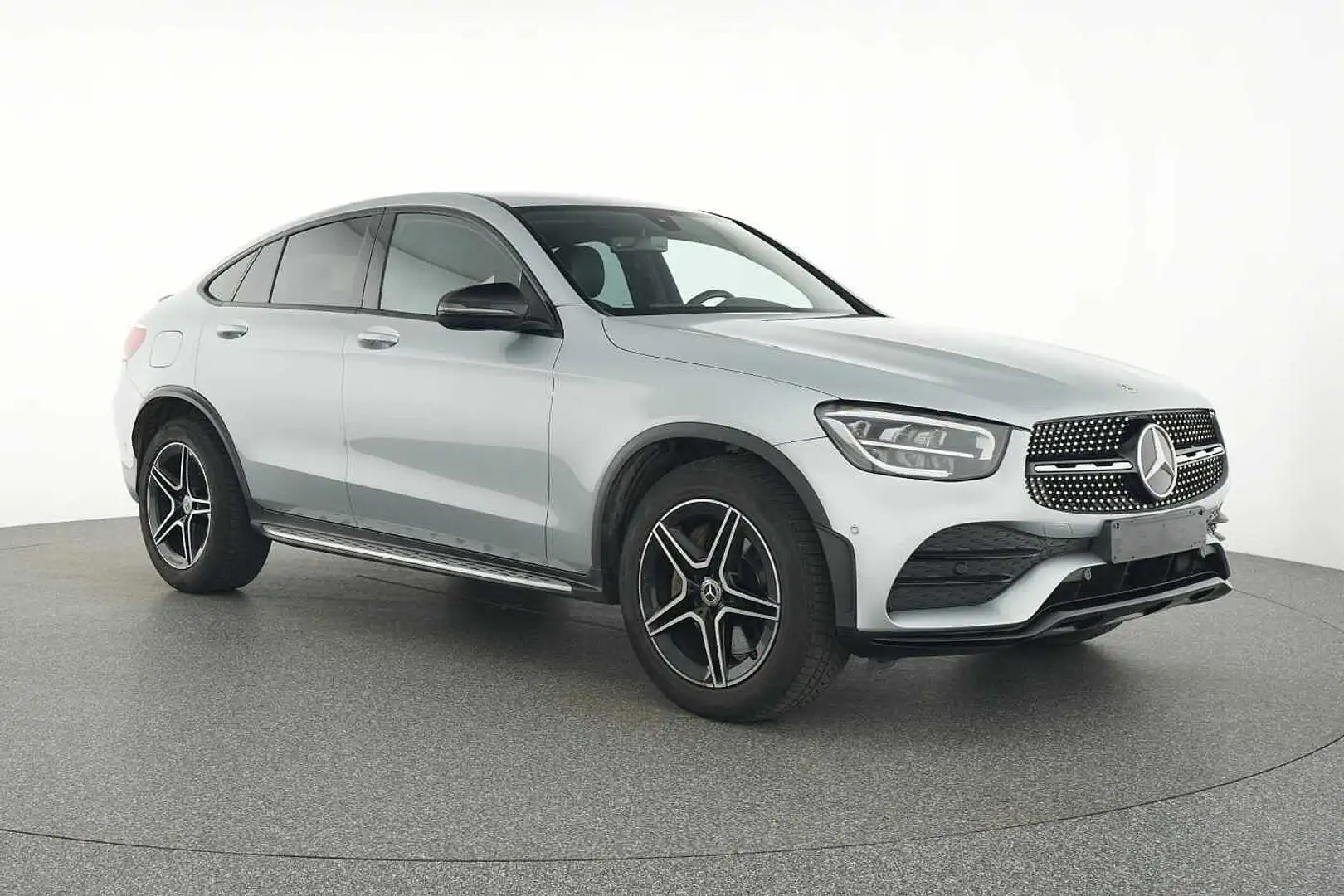 Mercedes-Benz GLC 200 d Coupé AMG Line Argento - 2