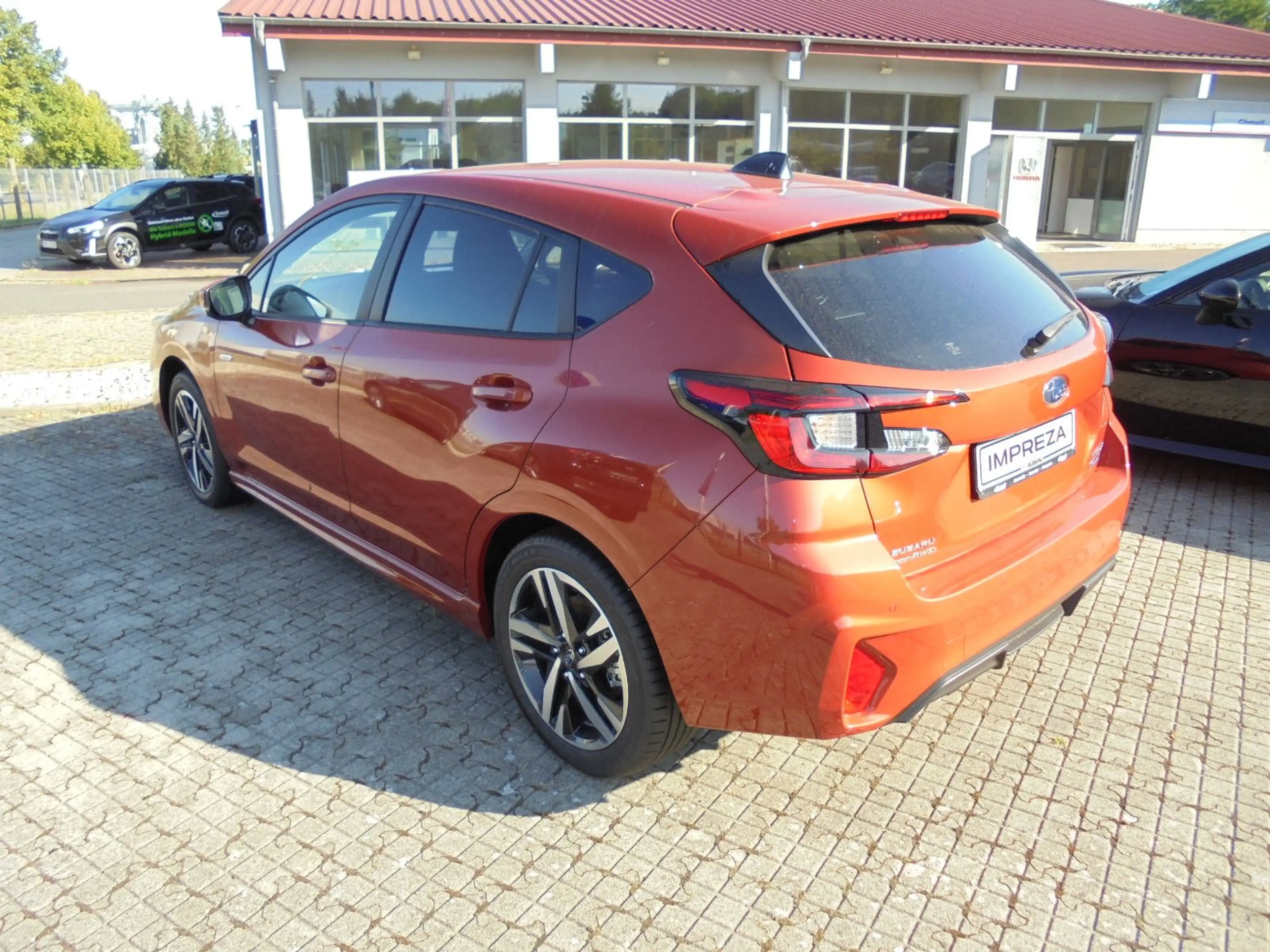 Subaru Impreza 2.0 Platinum Aut. — photo 3