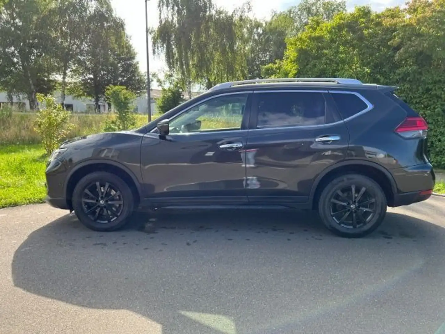 Nissan X-Trail X-TRAIL 2.0 dCi 4x4 Technik Paket N-Connecta Grün - 2