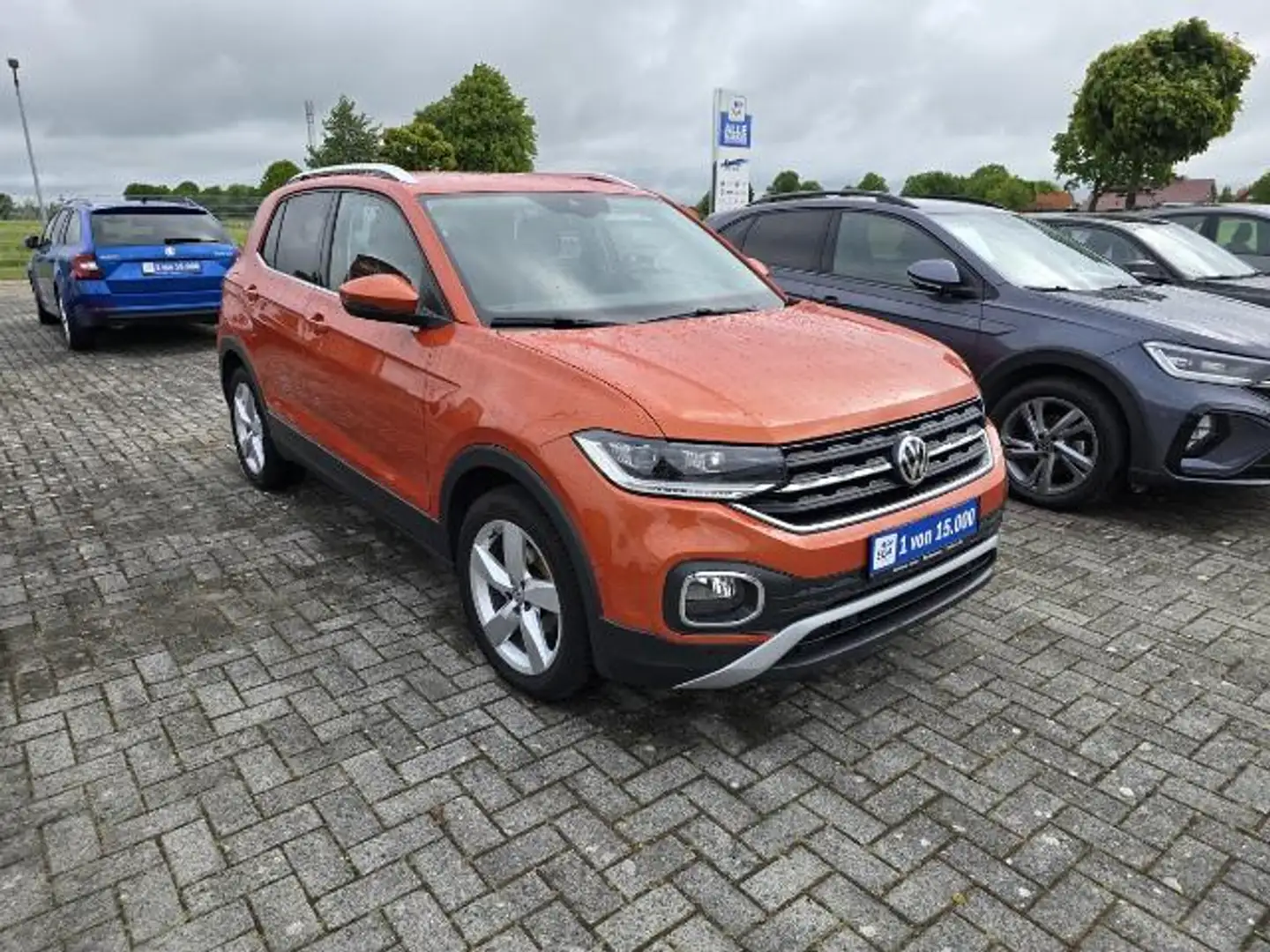Volkswagen T-Cross 1.0 TSI Style #AHK #NAVI #SHZ #LED #KLIMA #Allwett Orange - 1