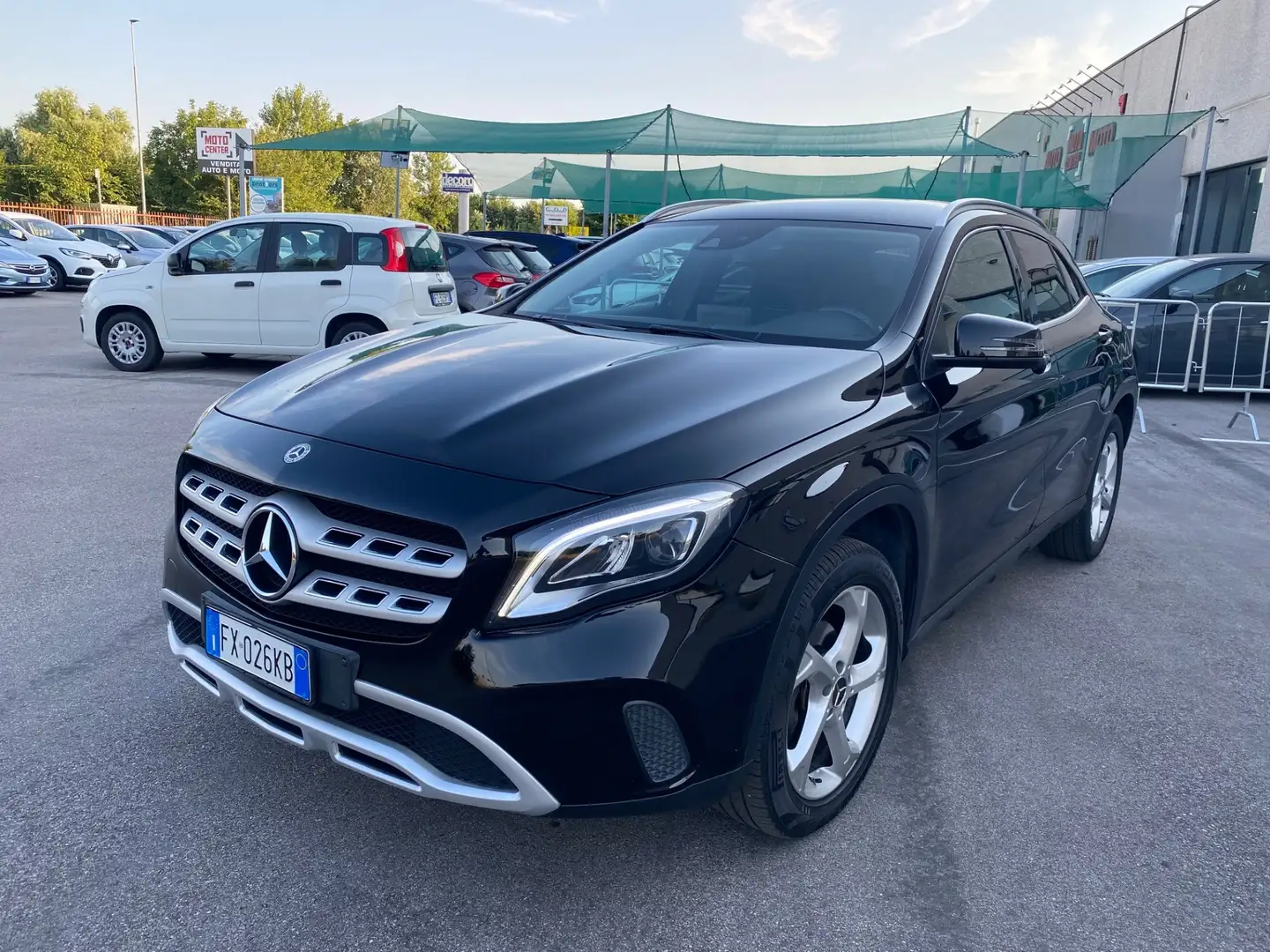 Mercedes-Benz GLA 200 GLA 200 d Automatic Sport Negro - 1