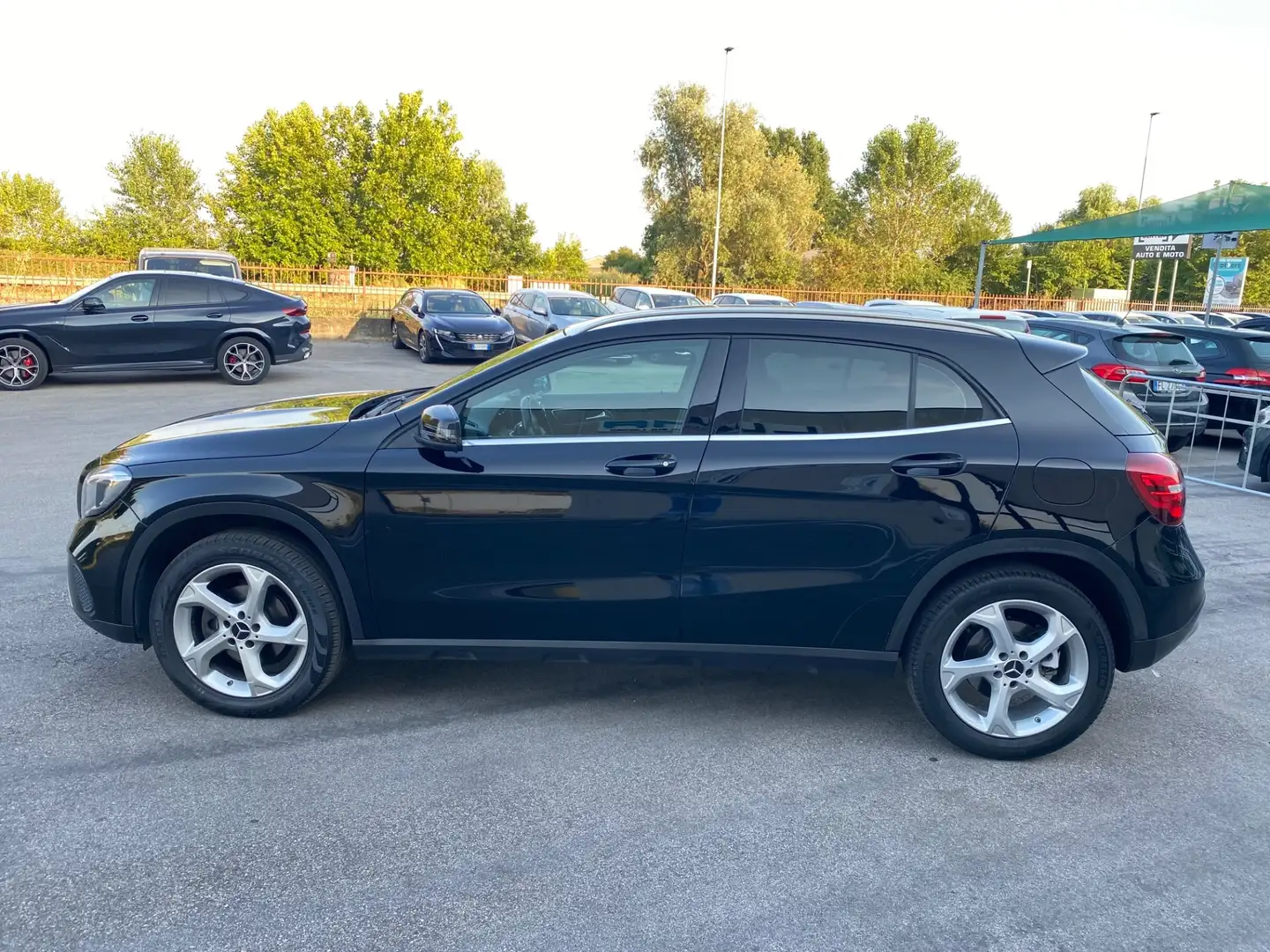 Mercedes-Benz GLA 200 GLA 200 d Automatic Sport Negro - 2