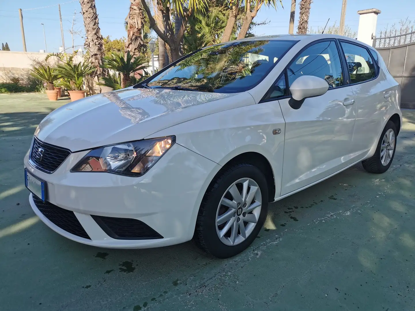 SEAT Ibiza 1400 tdi Bianco - 2