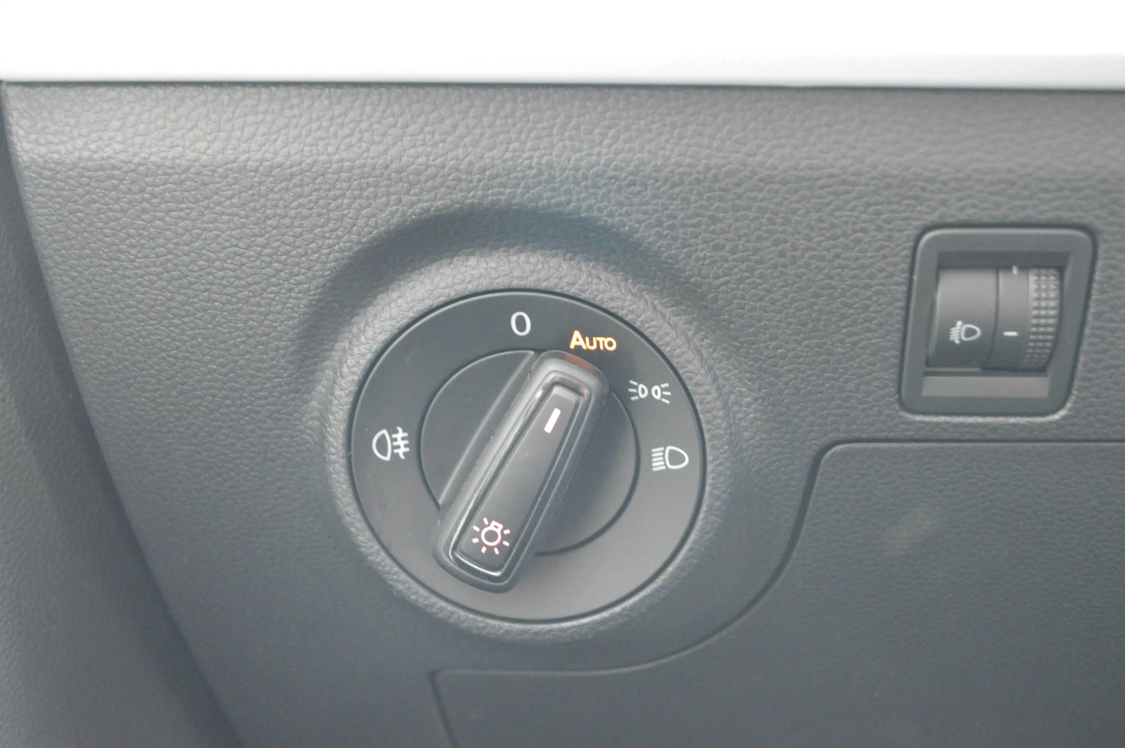 SEAT Ibiza 1.0 EcoTSI Style Business Intense — photo 11