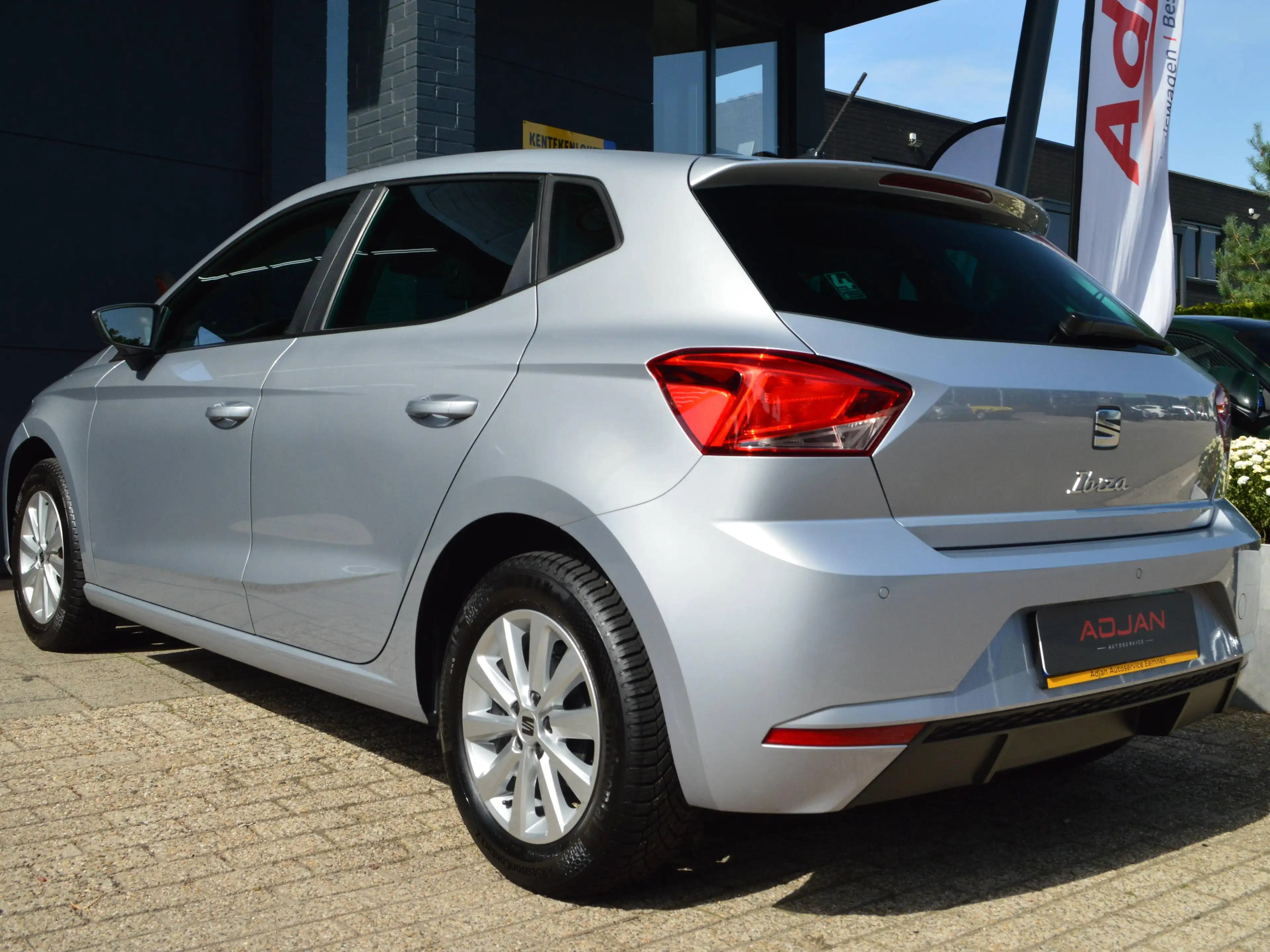 SEAT Ibiza 1.0 EcoTSI Style Business Intense — photo 2