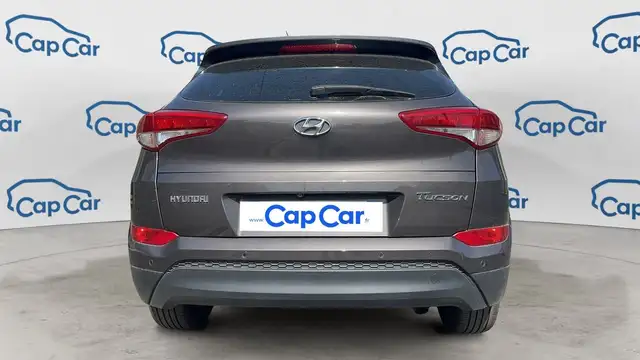 Hyundai Tucson view 3