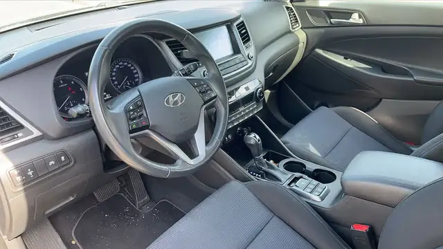 Hyundai Tucson view 8
