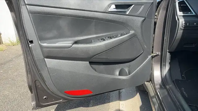 Hyundai Tucson view 7