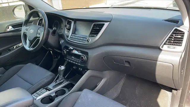 Hyundai Tucson view 10