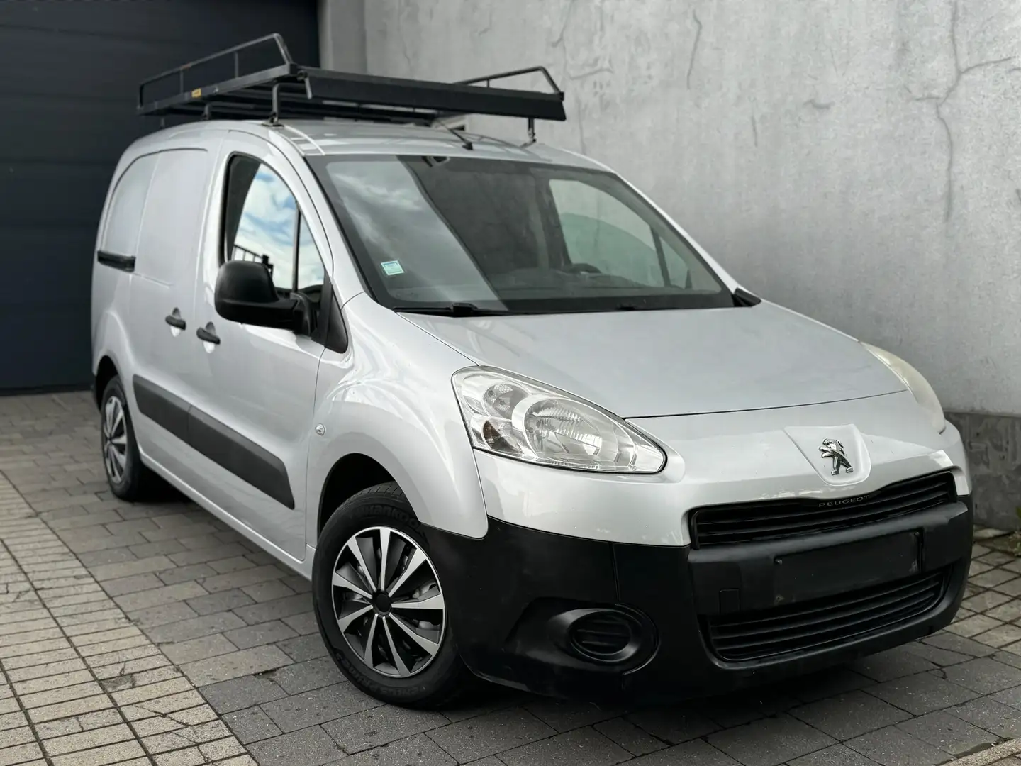 Peugeot Partner Partner 1.6 e-HDi 90 L1 lichte vracht - 1