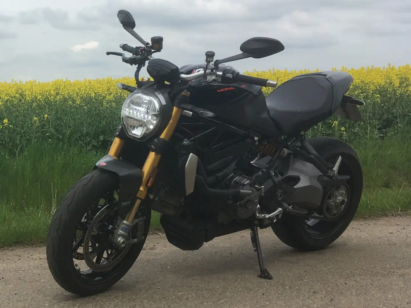 Ducati Monster 1200 Monster 1200S Negru - 1