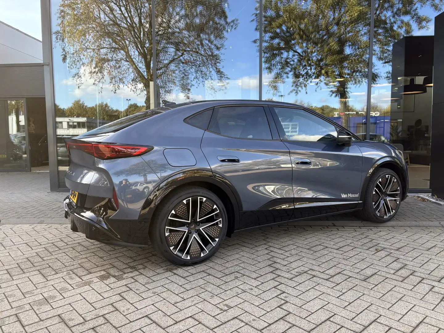 CUPRA Tavascan VZ Extreme 82 kWh 21 inch velgen | Matrix led | Le Bleu - 2