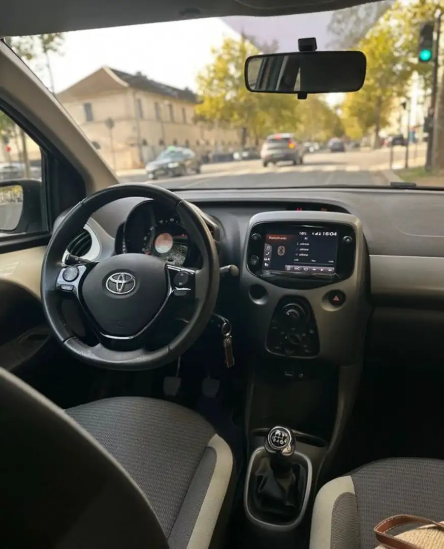 Toyota Aygo Aygo 1.0 VVT-i x-play - 1