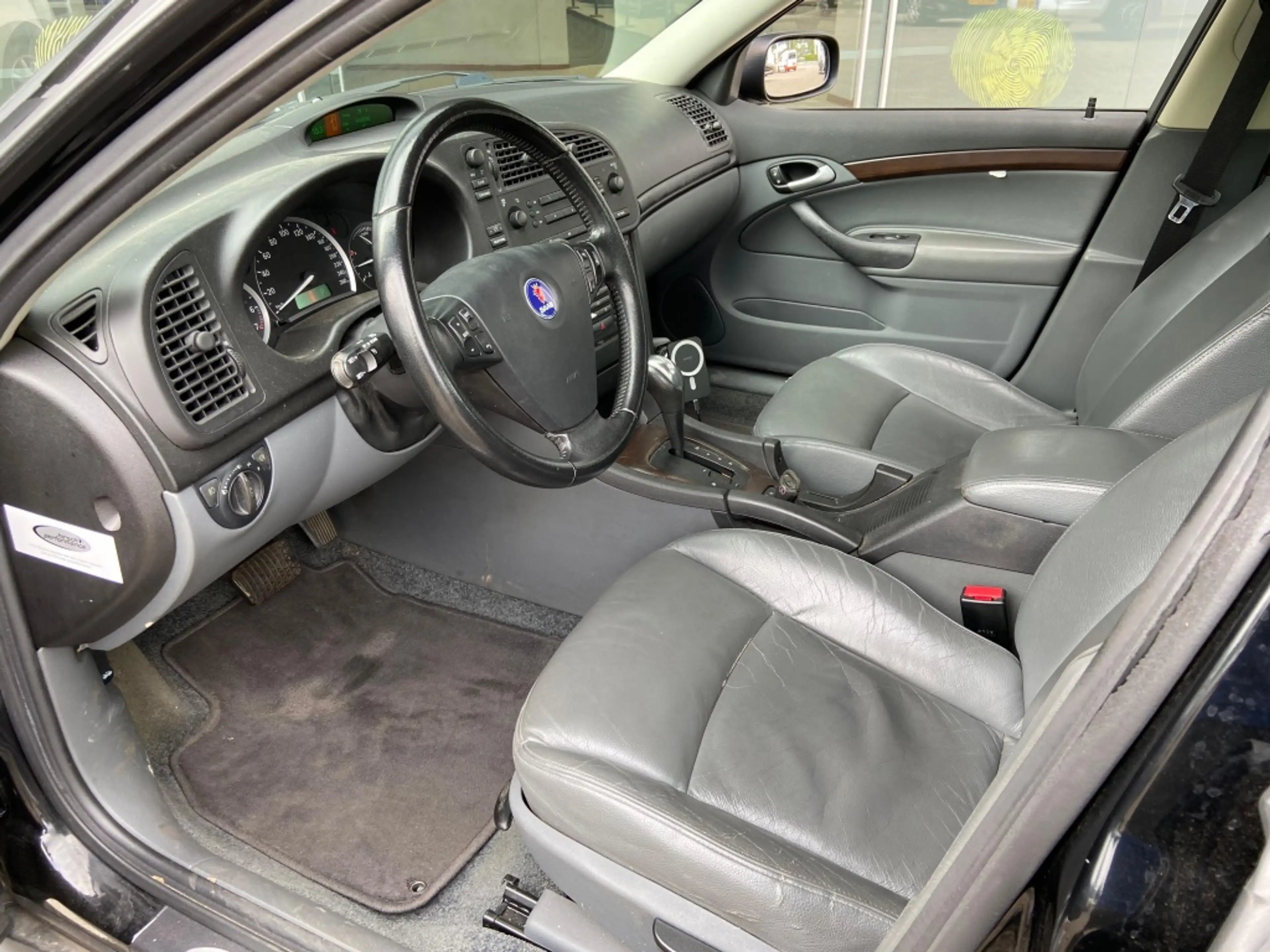 Saab 9-3 Sport Sedan 2.0t Arc — photo 22