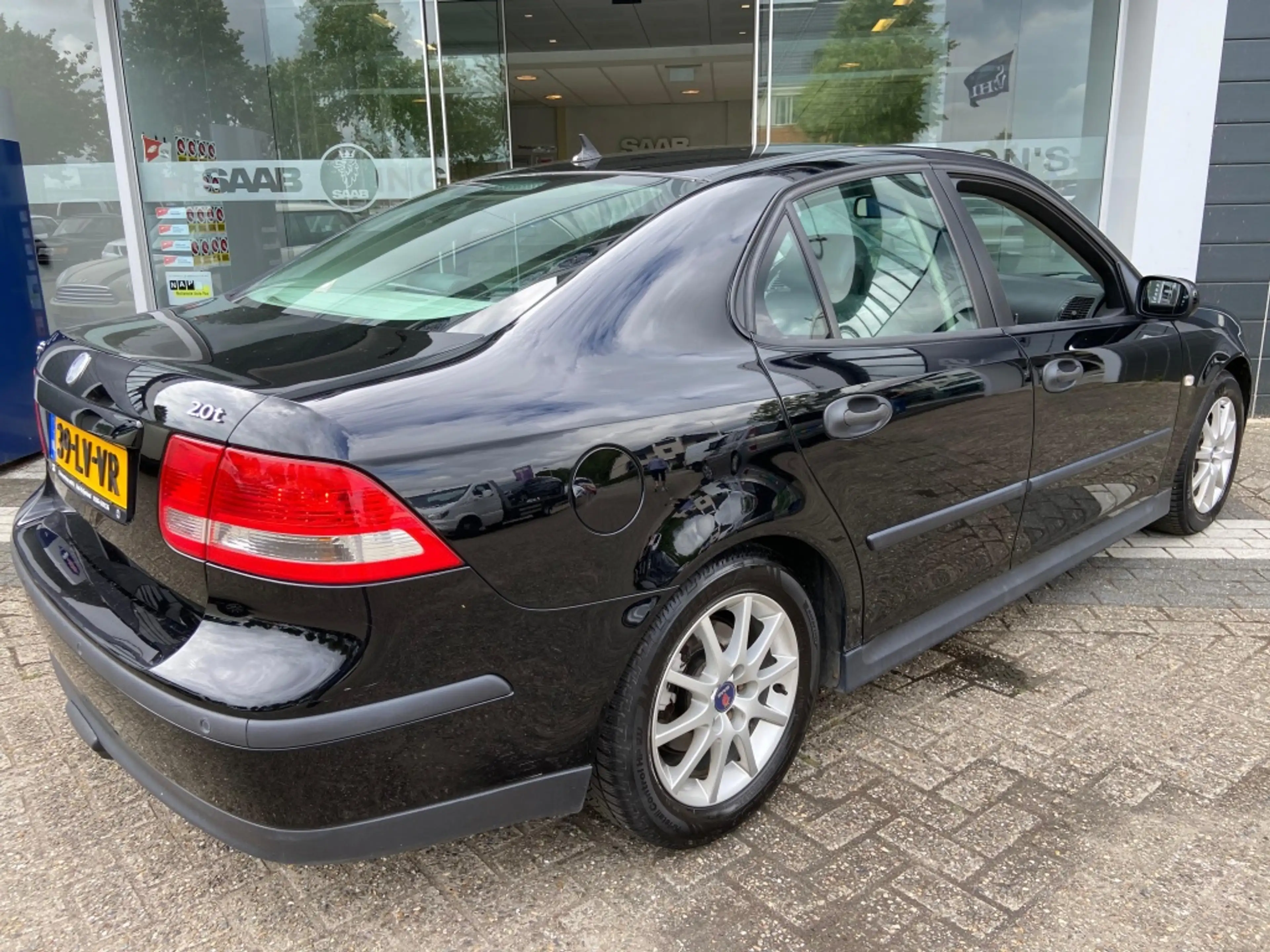Saab 9-3 Sport Sedan 2.0t Arc — photo 3
