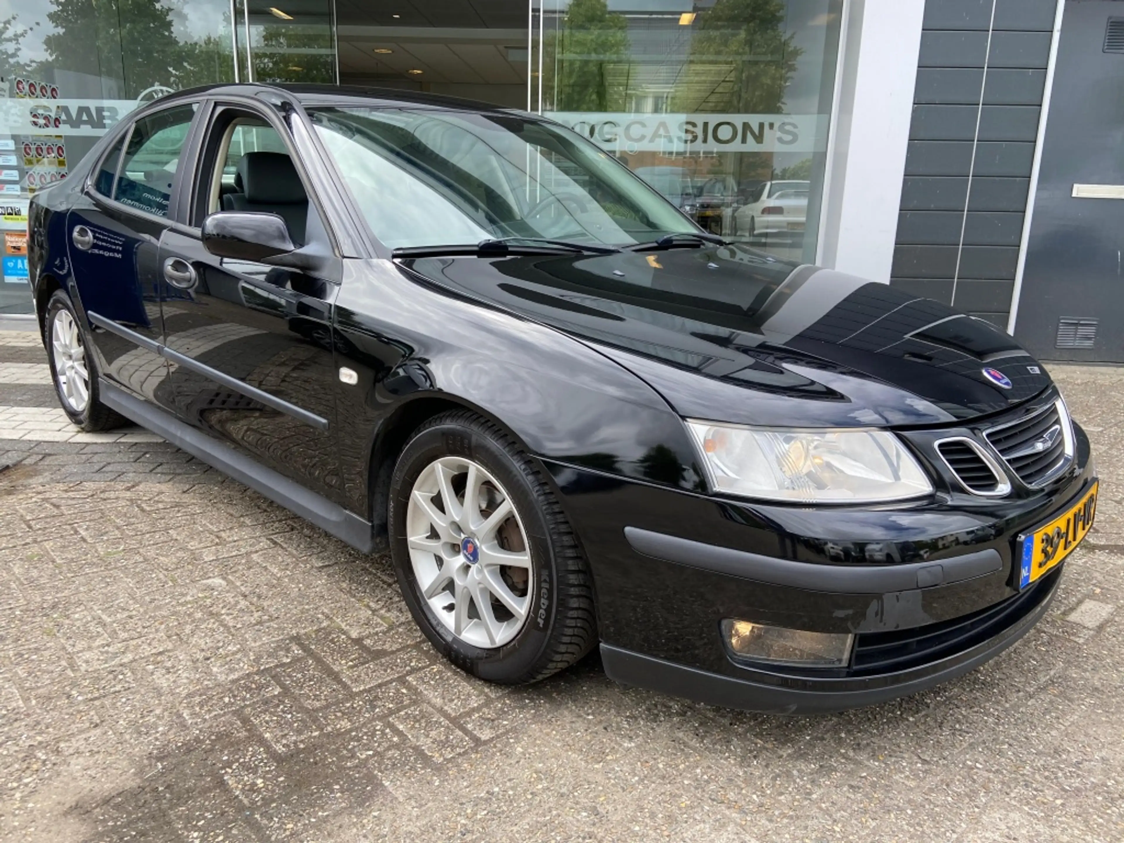 Saab 9-3 Sport Sedan 2.0t Arc — photo 2