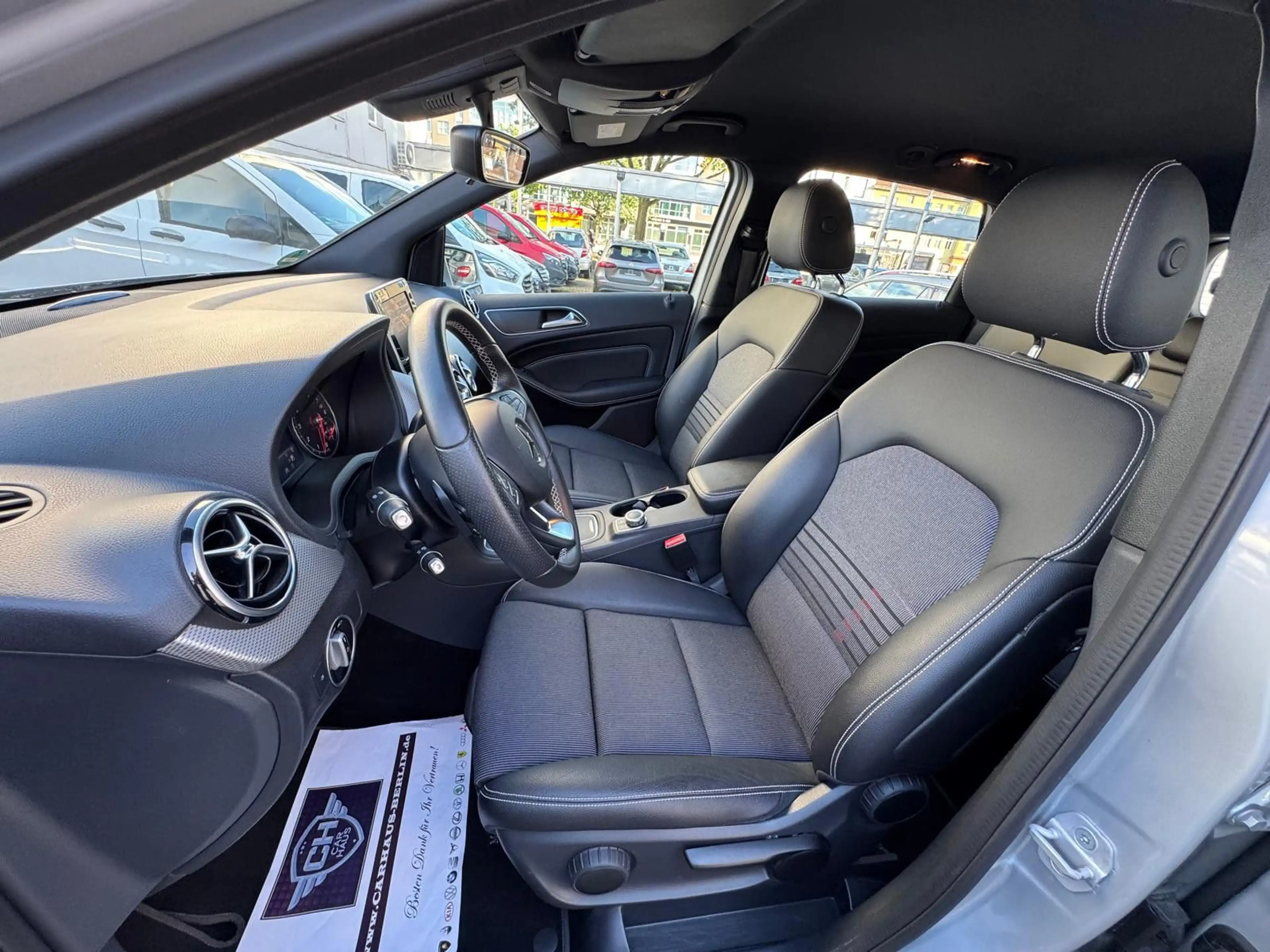 Mercedes-Benz B 200 Edition Urban Automatik * Aus 1. Hand * — photo 13