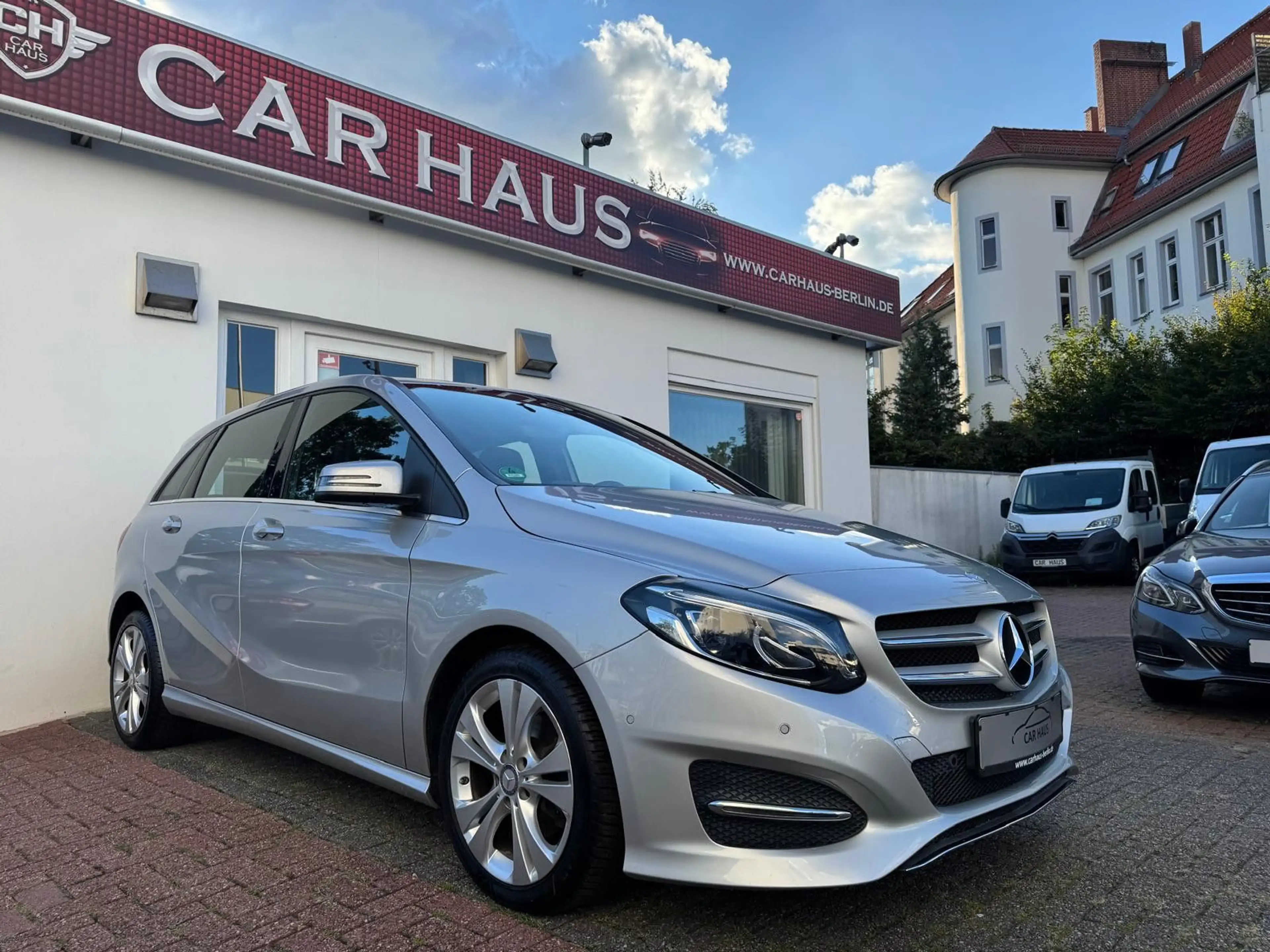 Mercedes-Benz B 200 Edition Urban Automatik * Aus 1. Hand * — photo 3