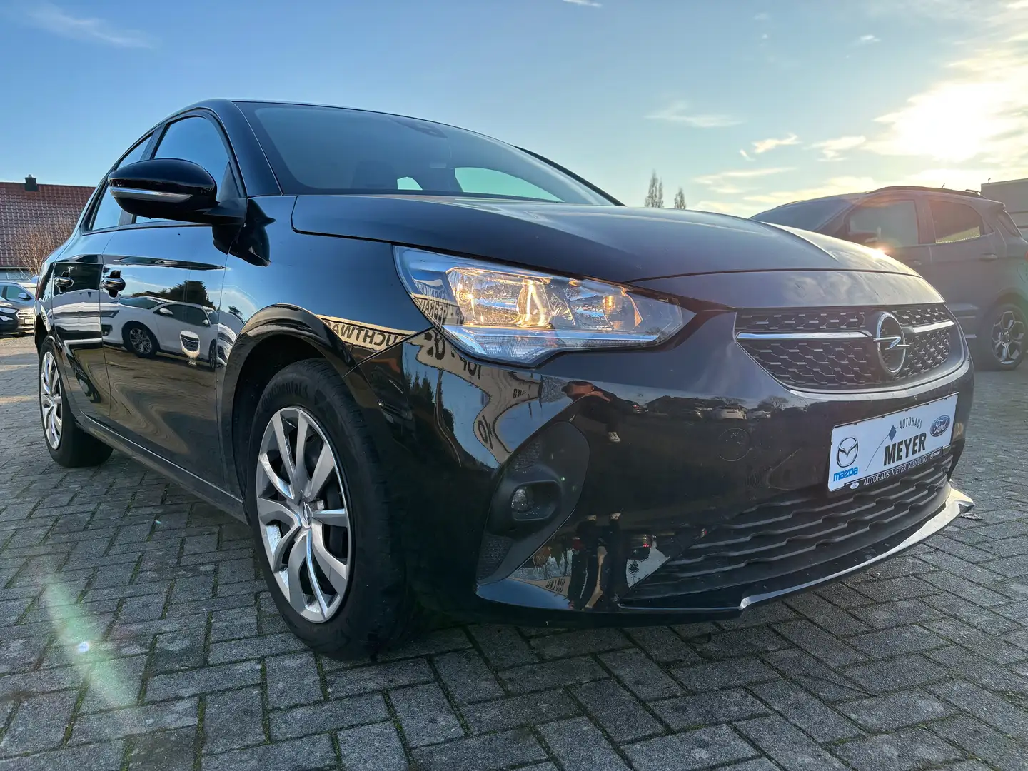 Opel Corsa Edition Navi/Klima Schwarz - 1