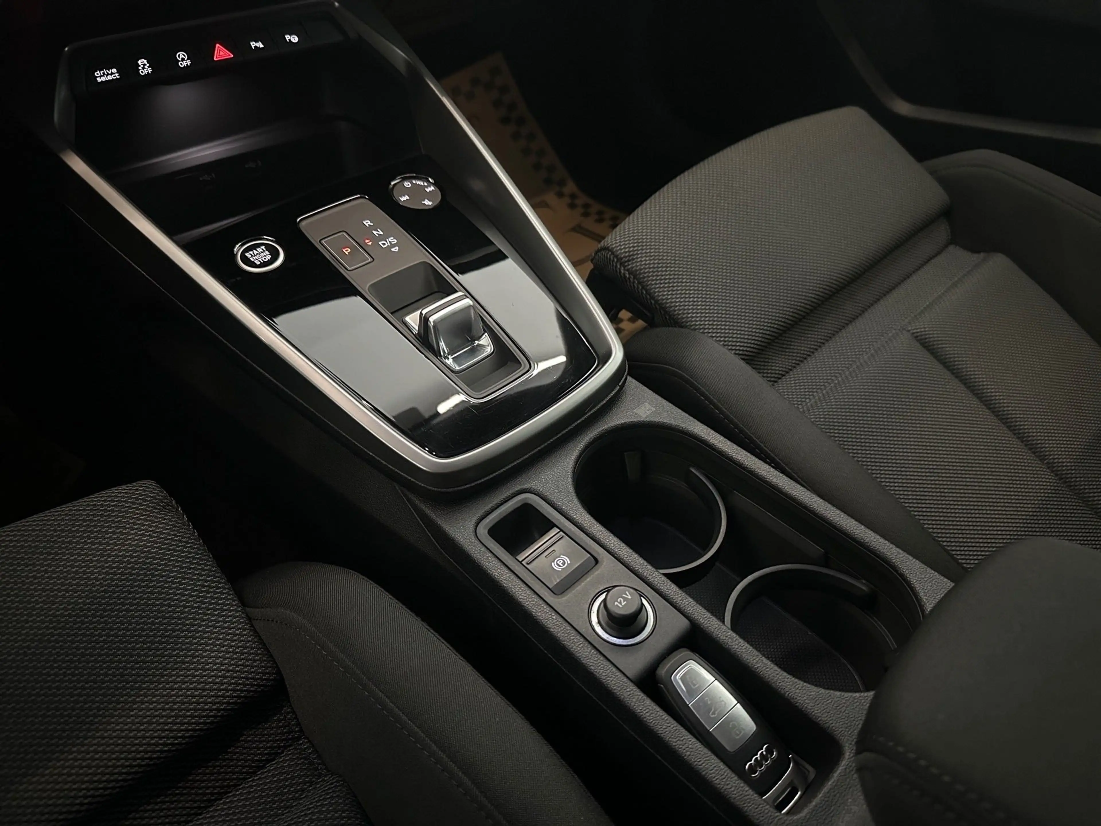 Audi A3 SB 35 TDI S-line ab ca. 233€ monatlich — photo 32