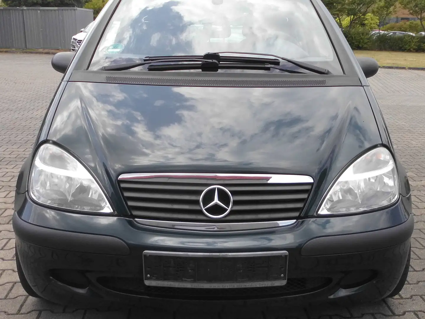 Mercedes-Benz A 160 Classic Piccadilly,AUTOMATIK,KLIMA, ALU,TÜV NEU Grün - 2