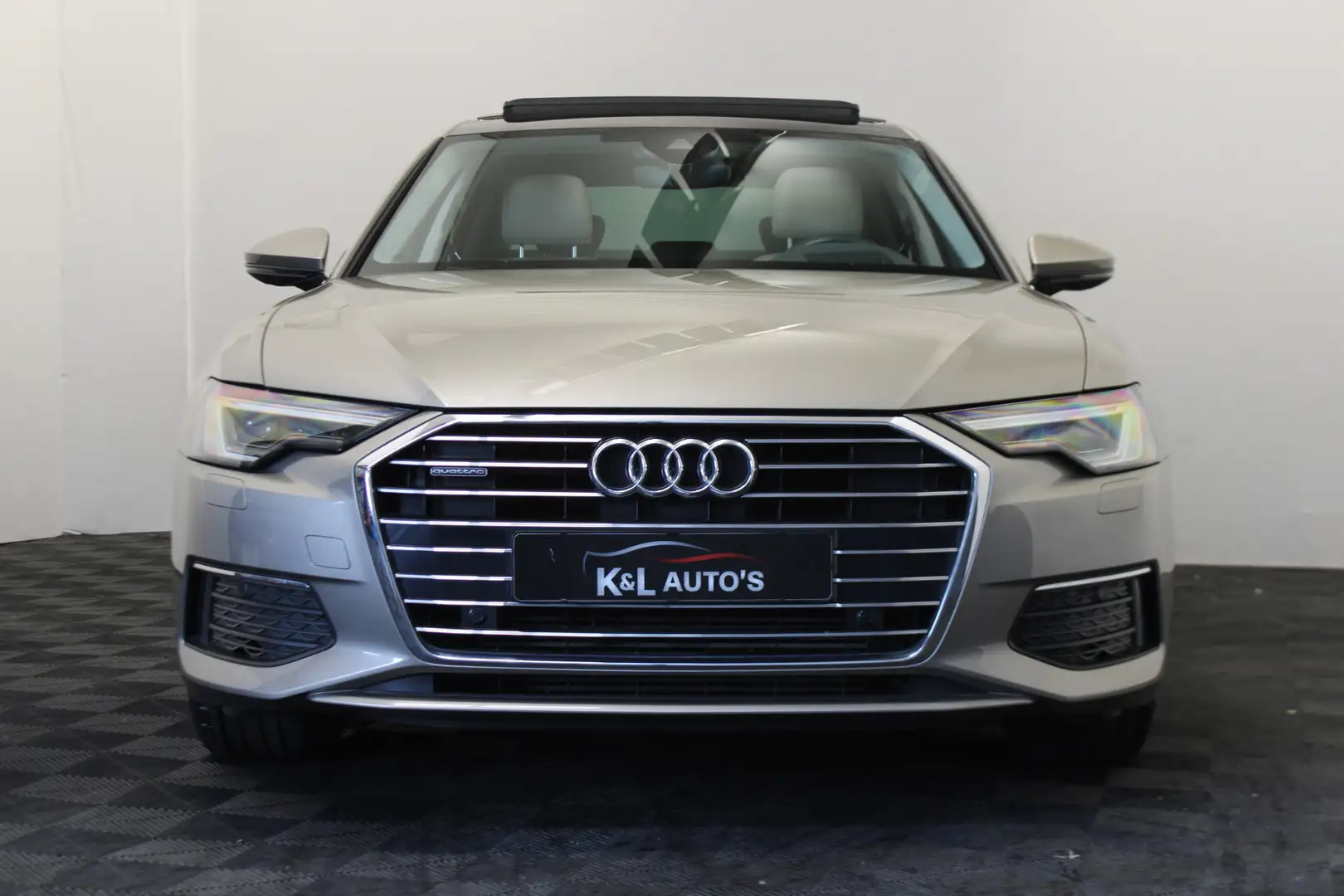 Audi A6 Limousine 50 TFSI e quattro Business edition |Pano Beige - 2