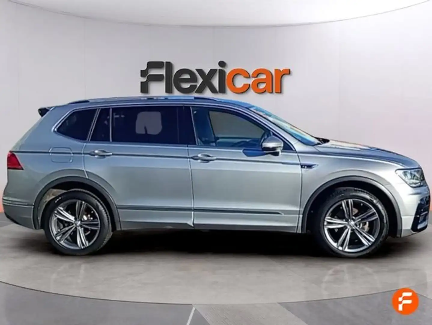 Volkswagen Tiguan Allspace 2.0TDI R-Line 4Motion DSG 110kW Gris - 2
