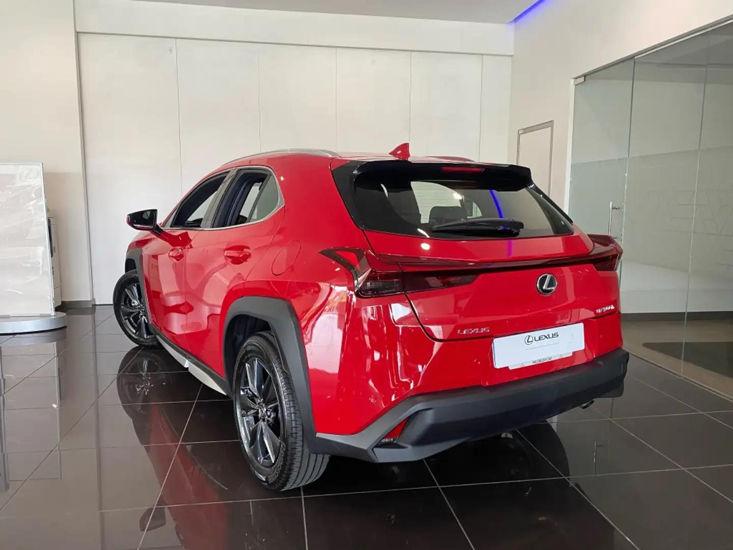 Lexus UX 300h + Rojo - 2