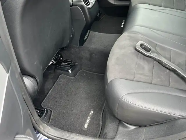 Mercedes-Benz GLC view 5