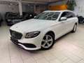 Mercedes-Benz E 220 T d Avantgarde Automatik Navi RueFaKa AHK SHZ PDC Weiß - thumbnail 2
