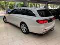 Mercedes-Benz E 220 T d Avantgarde Automatik Navi RueFaKa AHK SHZ PDC Weiß - thumbnail 4