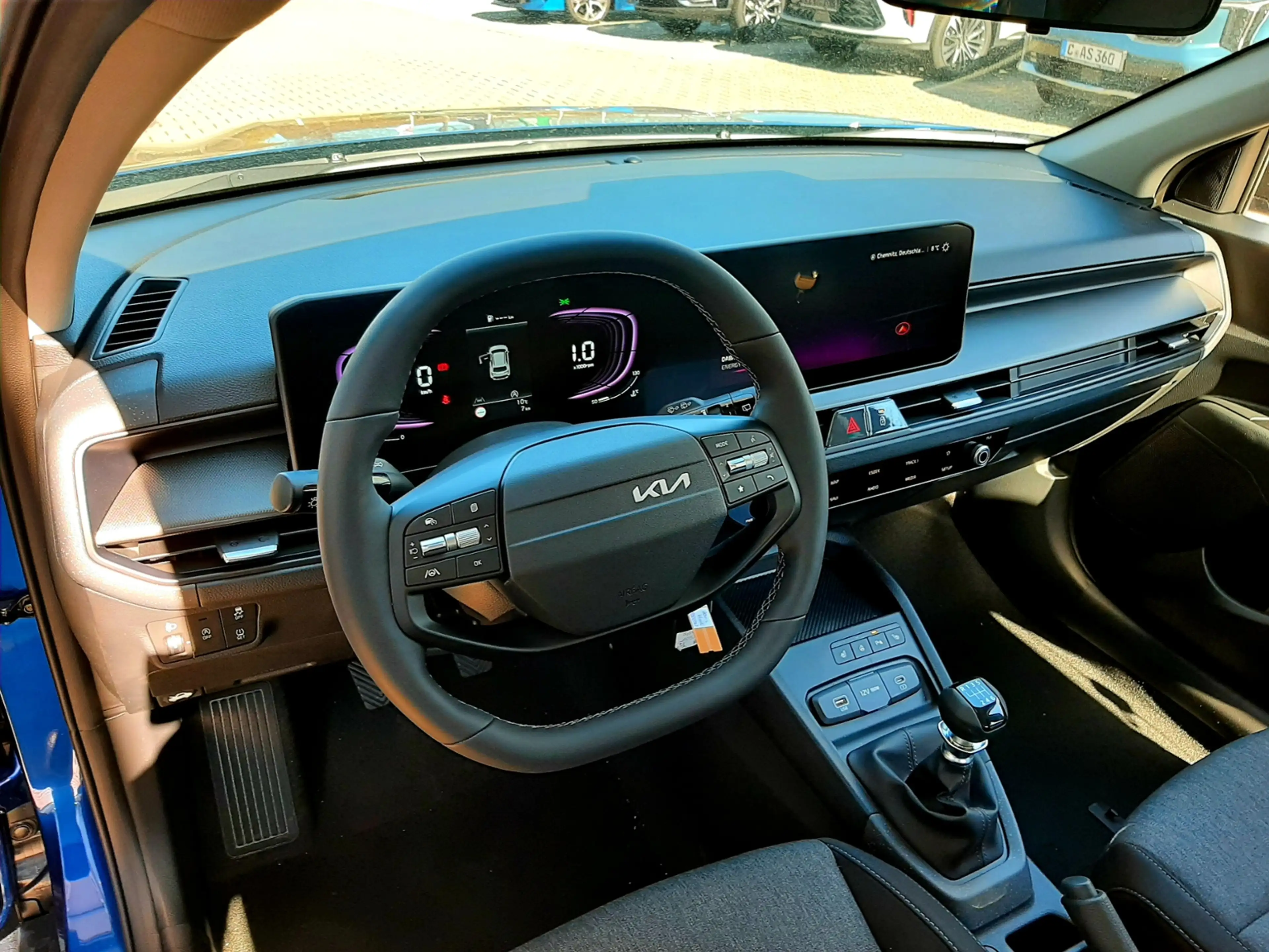 Kia Stonic 1.0T MT 100 Spin NAVI LENKRADHEIZUNG MJ26 — photo 7