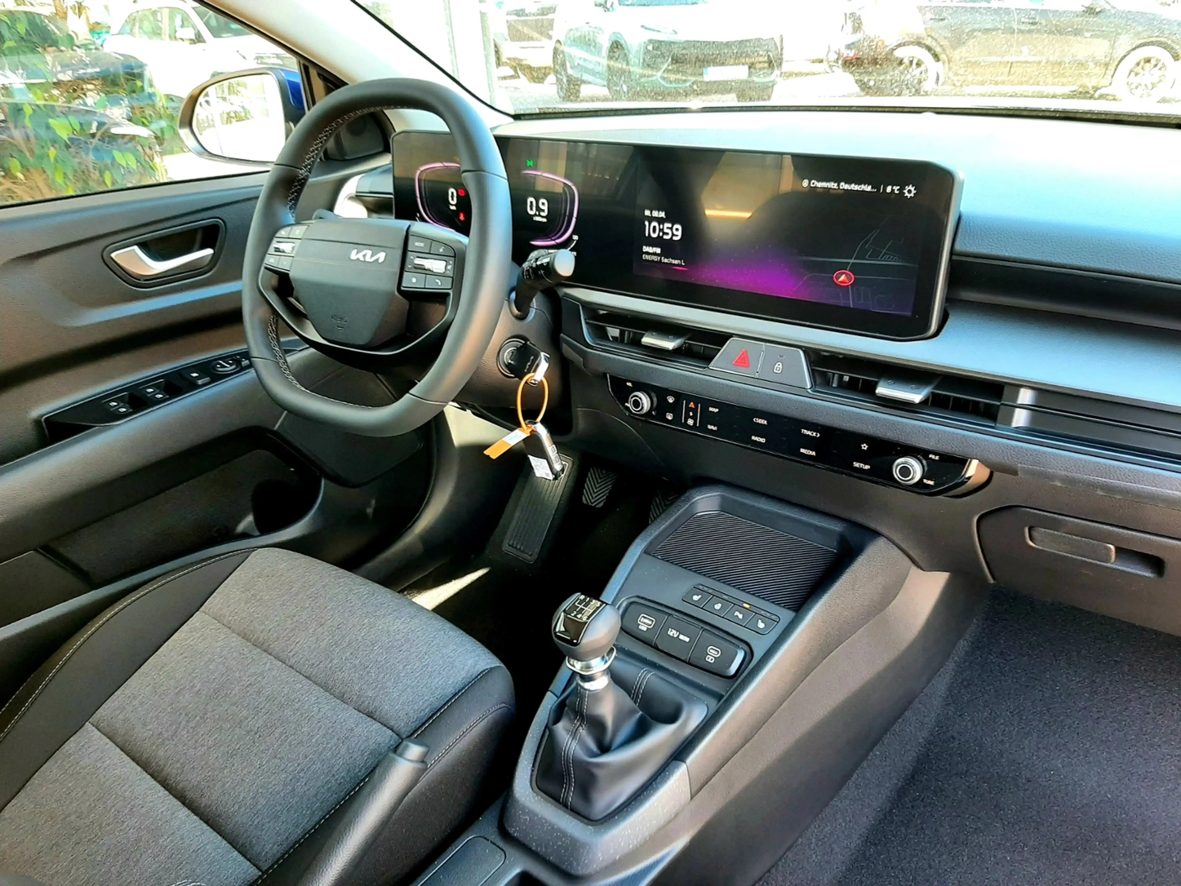 Kia Stonic 1.0T MT 100 Spin NAVI LENKRADHEIZUNG MJ26 — photo 8