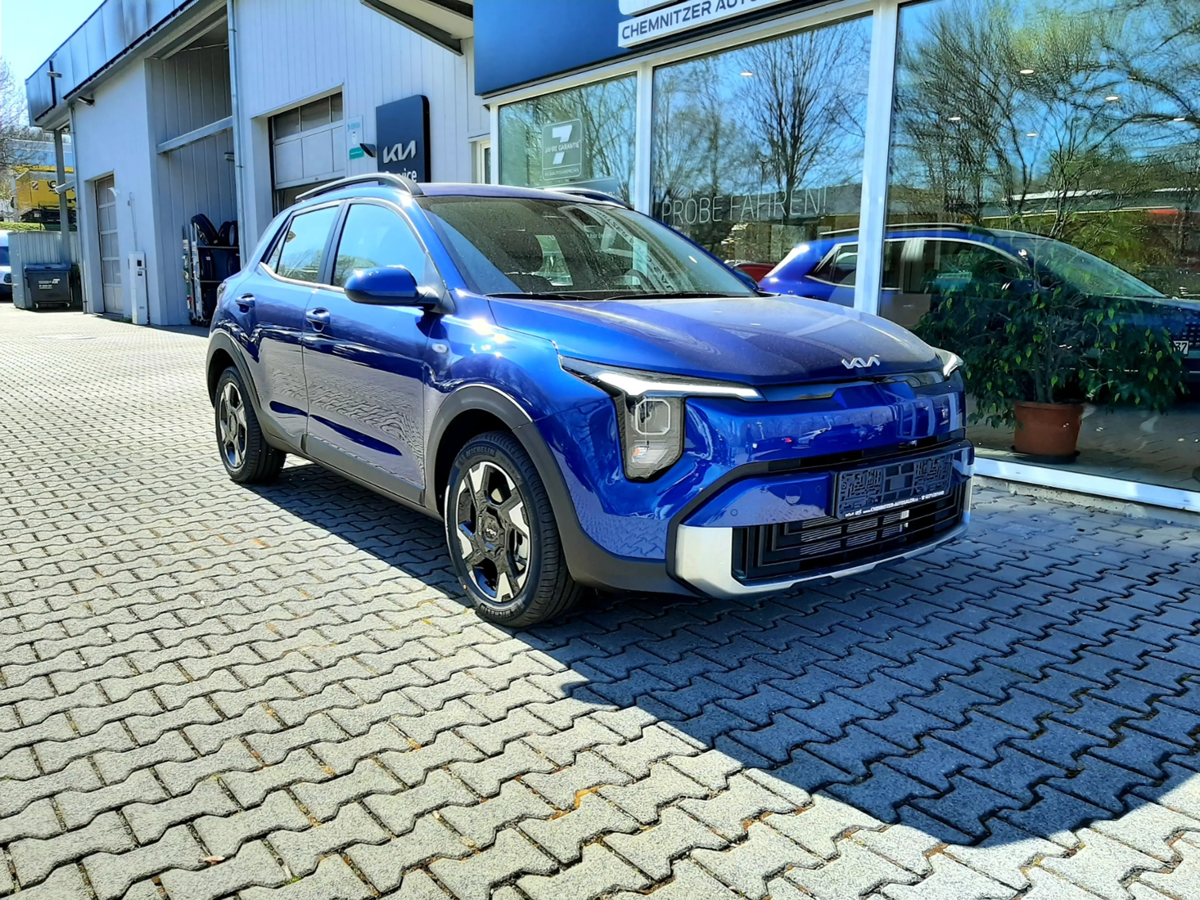 Kia Stonic 1.0T MT 100 Spin NAVI LENKRADHEIZUNG MJ26 — photo 4