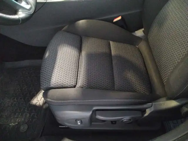 Opel Insignia view 10